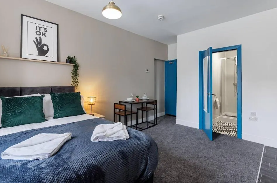 City Centre Studio 7 With Kitchenette, Free Wifi And Smart Tv By Yoko Property Middlesbrough